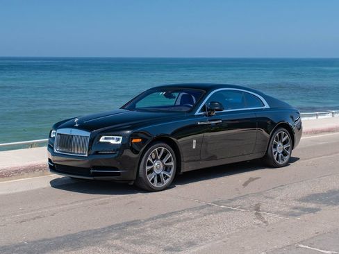 Used 2020 Rolls-Royce Wraith RWD image 1