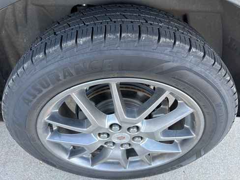 Used 2014 Cadillac SRX Performance image 12