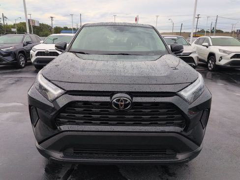 Certified 2025 Toyota RAV4 LE AWD/4WD image 8