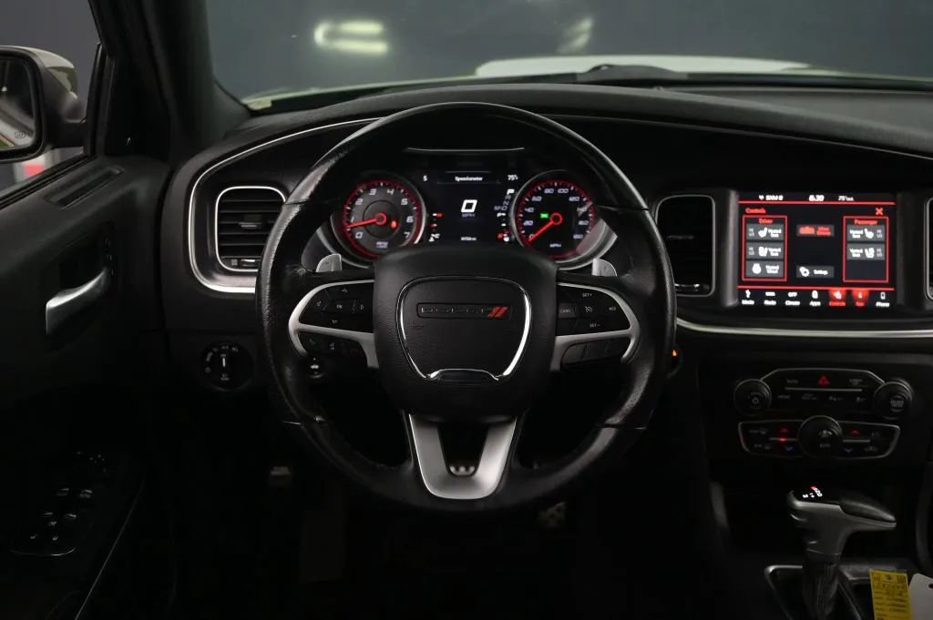 Used 2018 Dodge Charger R/T Scat Pack w/ Dynamics Package RWD image 39