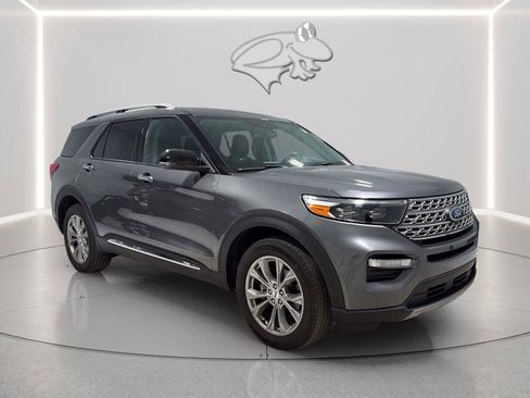 Used 2023 Ford Explorer Limited w/ Equipment Group 301A AWD/4WD image 7
