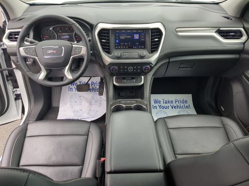 Used 2023 GMC Acadia SLT w/ Preferred Package FWD image 18