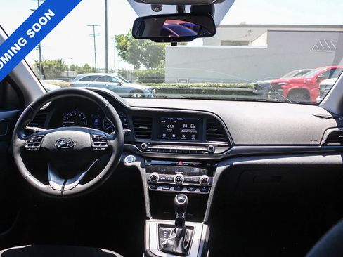 Used 2020 Hyundai Elantra Value Edition w/ Cargo Package (C1) FWD image 16