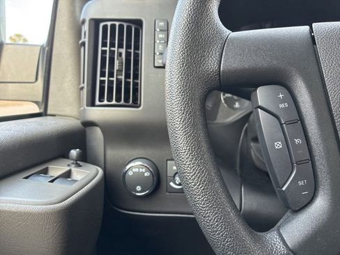 Used 2024 GMC Savana 2500 w/ Driver Convenience Package image 27
