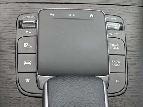 Used 2024 Mercedes-Benz GLE 350 4MATIC image 29