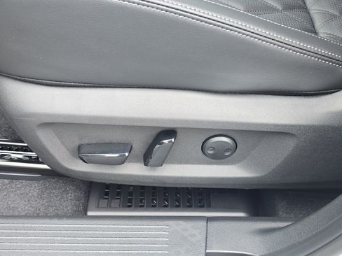 New 2026 Nissan Rogue Platinum w/ Platinum Premium Package image 13