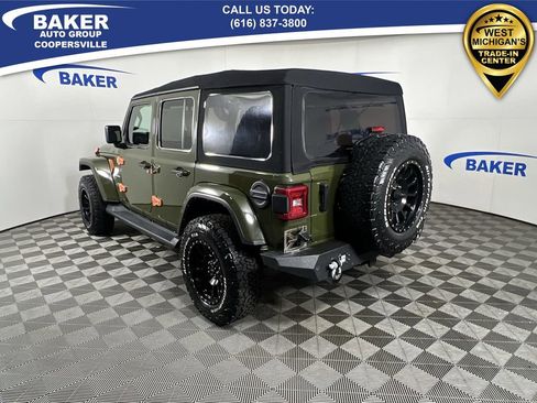 Used 2021 Jeep Wrangler Unlimited Sahara w/ Uconnect 4C Nav & Sound Group image 7