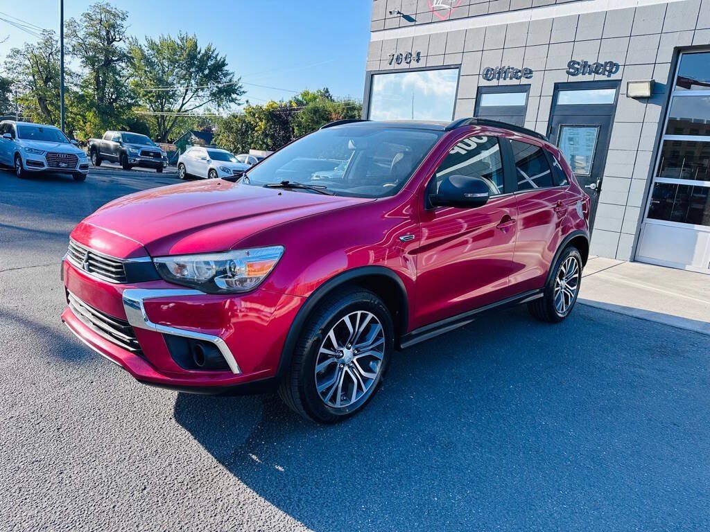 Used 2016 Mitsubishi Outlander Sport SEL AWD/4WD image 3