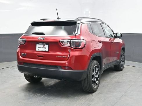 Used 2025 Jeep Compass Limited AWD/4WD image 6