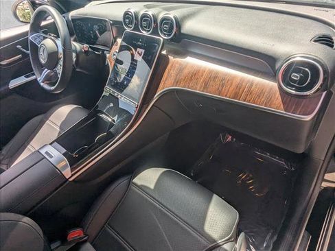 Certified 2026 Mercedes-Benz GLC 300 image 21