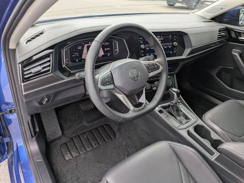 Certified 2024 Volkswagen Jetta SEL FWD image 17