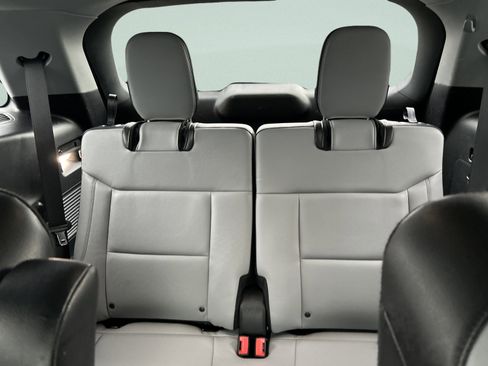 Used 2021 Ford Explorer XLT w/ Equipment Group 202A image 16