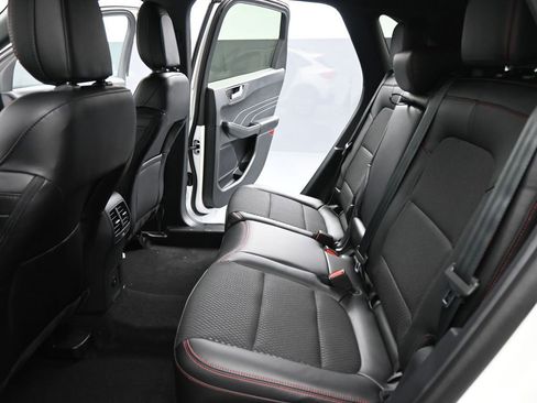 New 2025 Ford Escape ST-Line w/ Equipment Group 301A image 17