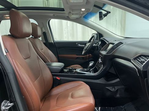 Used 2017 Ford Edge Titanium w/ Equipment Group 301A image 33