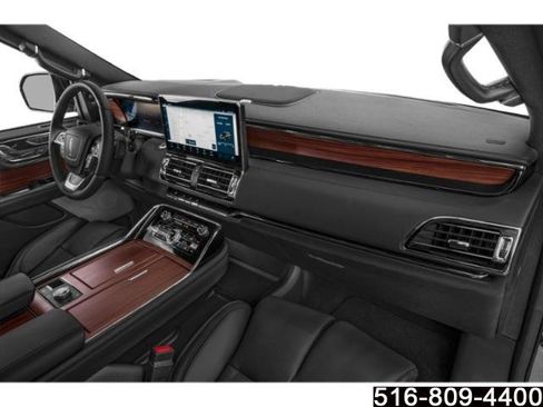 Used 2023 Lincoln Navigator Reserve AWD/4WD image 16