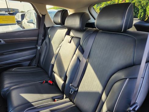 Used 2021 Genesis GV80 3.5T w/ Advanced Package 06 image 11