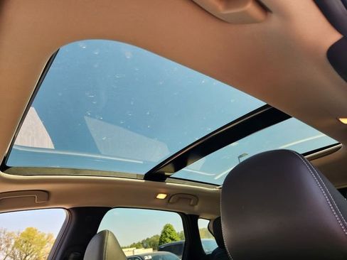 Used 2022 INFINITI QX50 Luxe image 10