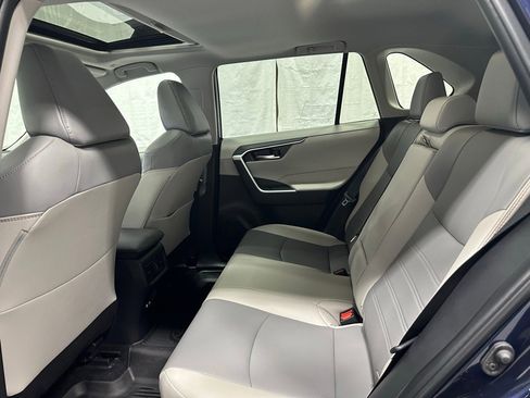 Used 2025 Toyota RAV4 XLE Premium image 45