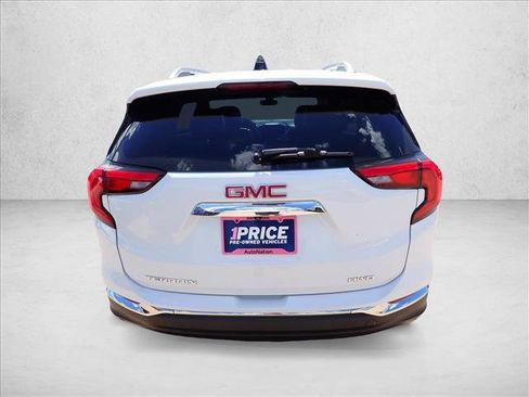 Used 2021 GMC Terrain SLT AWD/4WD image 3
