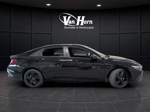 New 2026 Hyundai Elantra Sport FWD image 2