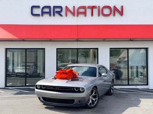 Used 2017 Dodge Challenger SXT Plus RWD image 2