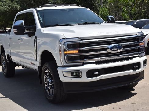 Used 2024 Ford F250 Limited w/ FX4 Off-Road Package AWD/4WD image 4