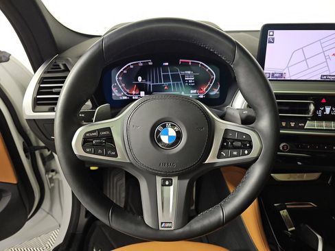 Used 2025 BMW X4 xDrive30i w/ Premium Package AWD/4WD image 6