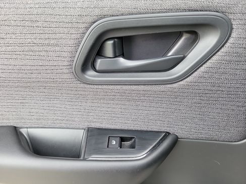 Certified 2023 Nissan Rogue S FWD image 20