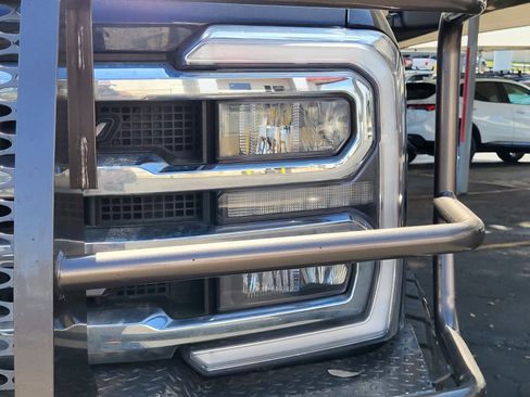 Used 2023 Ford F250 King Ranch image 11