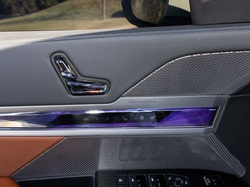 Used 2023 BMW 760i xDrive 760i xDrive image 21