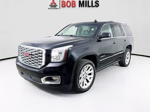 Used 2018 GMC Yukon Denali w/ Denali Ultimate Package image 3