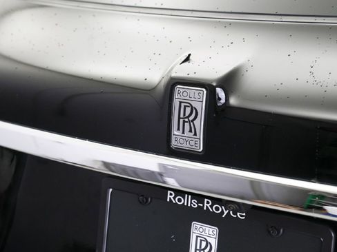 Certified 2025 Rolls-Royce Cullinan AWD/4WD image 52