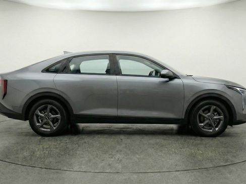 Used 2025 Kia K4 LXS image 11