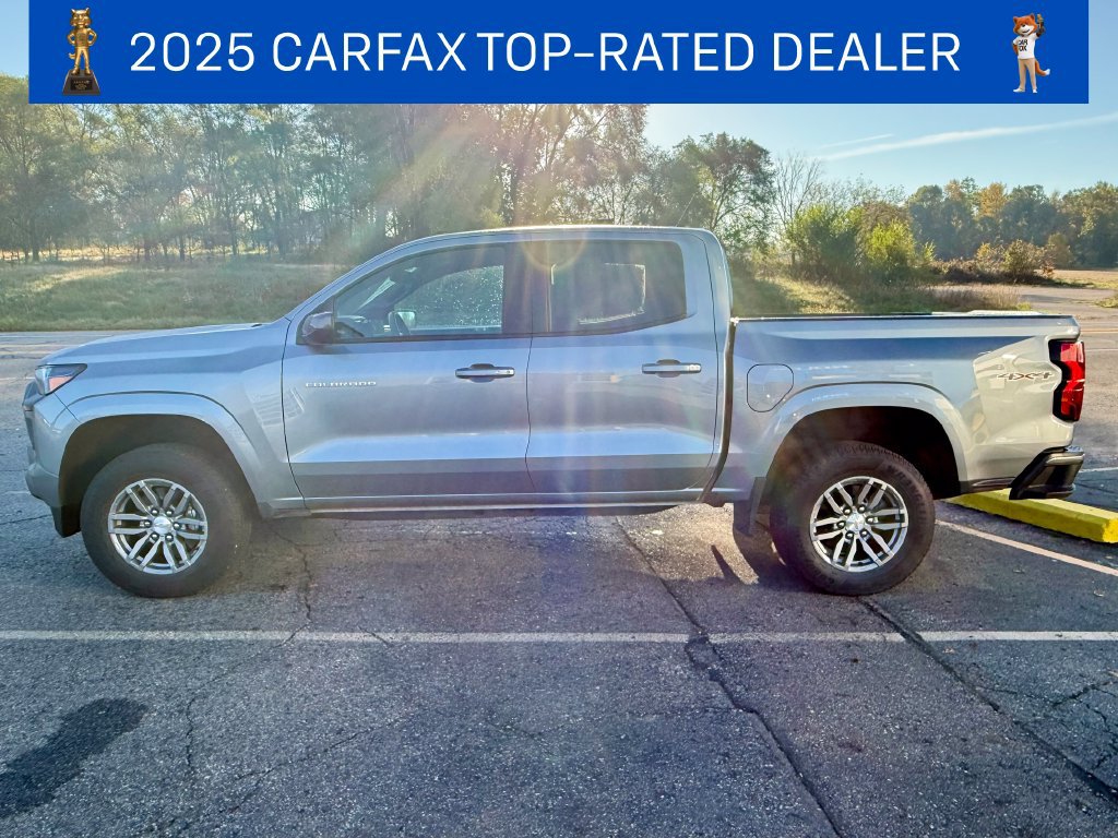 Certified 2023 Chevrolet Colorado LT w/ LT Convenience Package II AWD/4WD image 2