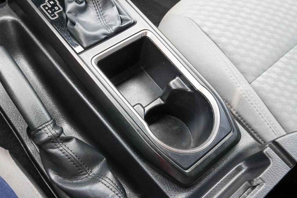 Used 2023 Toyota Tacoma SR RWD image 14