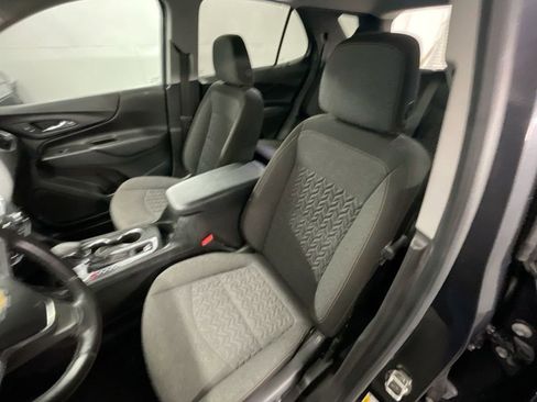 Used 2022 Chevrolet Equinox LT image 19
