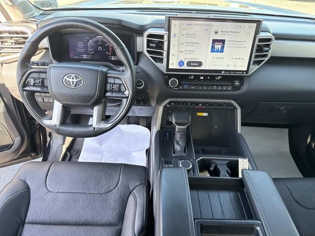 Used 2024 Toyota Tundra Limited AWD/4WD image 19