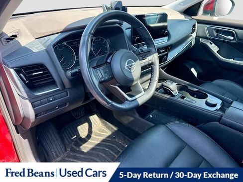 Used 2021 Nissan Rogue SL w/ Premium Package AWD/4WD image 11