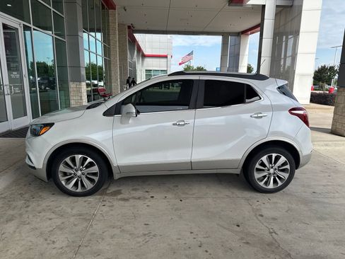 Used 2019 Buick Encore Preferred FWD image 25