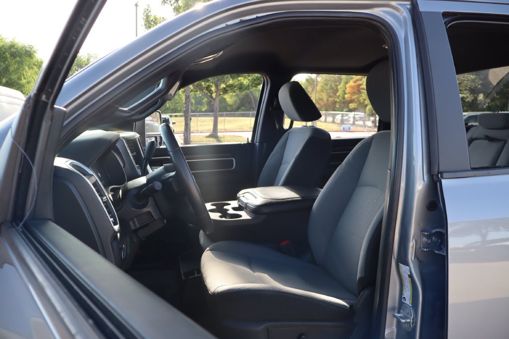 Used 2024 RAM 3500 Big Horn AWD/4WD image 10