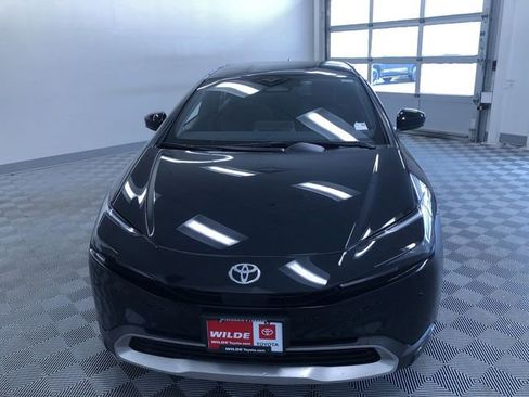 New 2026 Toyota Prius Plug-In Hybrid FWD image 14