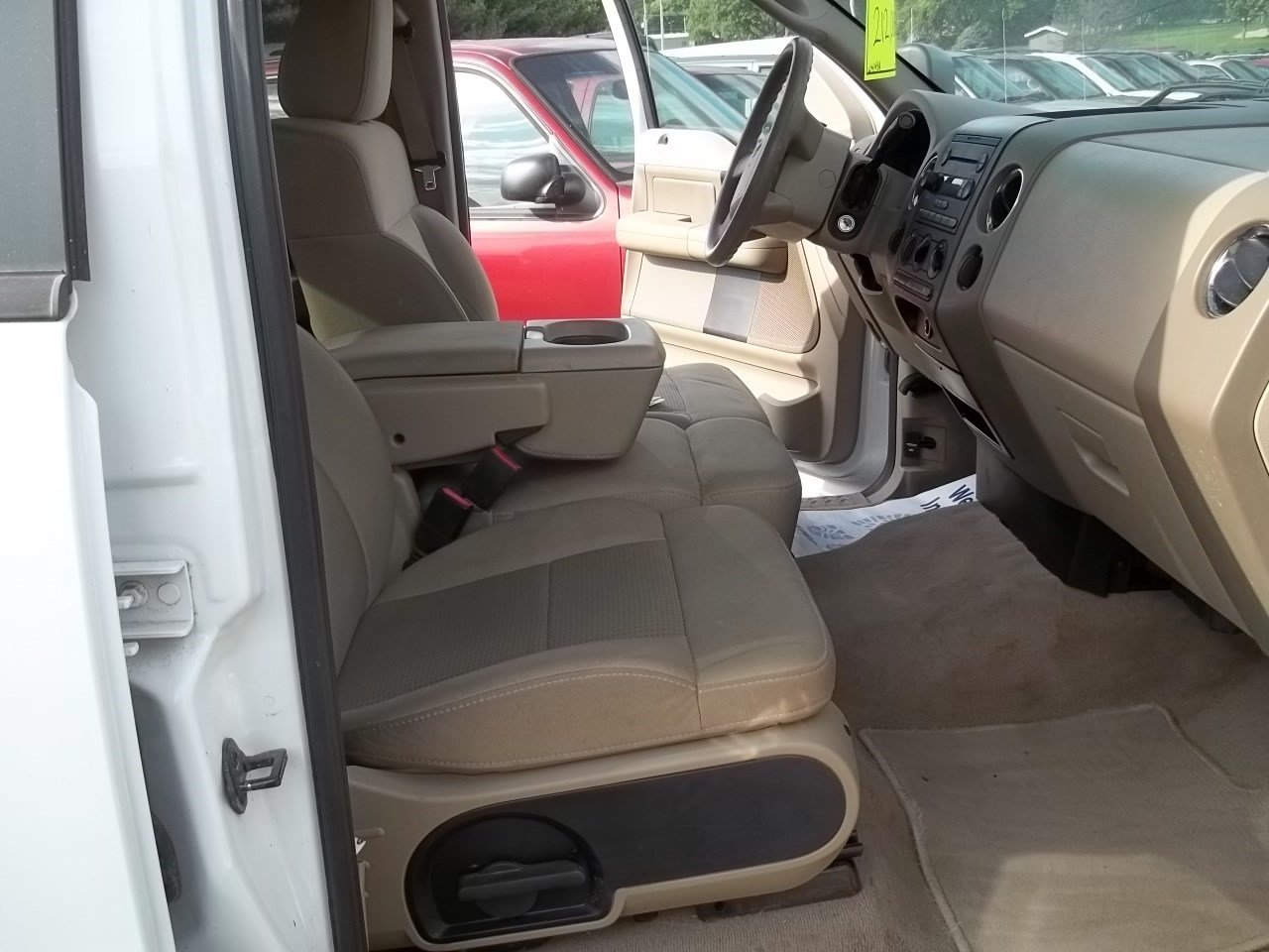 Used 2007 Ford F150 XLT AWD/4WD image 9