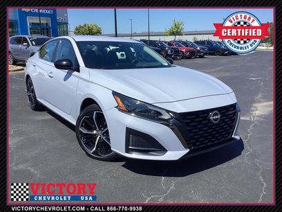 Used 2024 Nissan Altima 2.5 SR