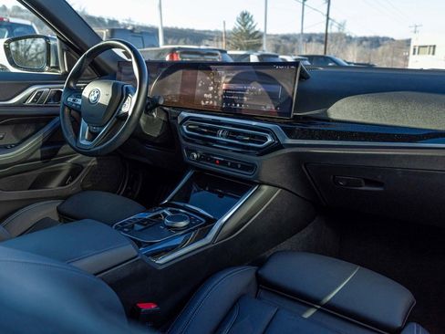 Used 2024 BMW i4 xDrive40i image 32