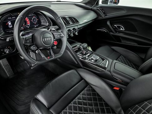 Used 2018 Audi R8 V10 plus AWD/4WD image 18