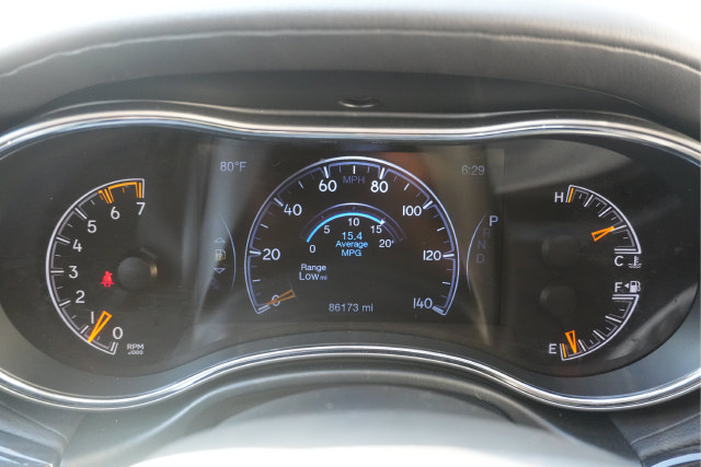 Used 2020 Jeep Grand Cherokee Overland AWD/4WD image 37