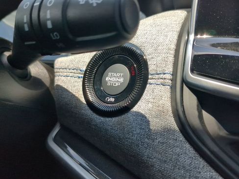 New 2025 Jeep Compass Latitude w/ Convenience Group image 11