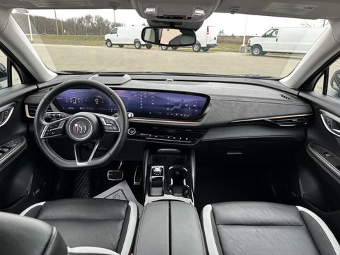 Used 2025 Buick Envision Sport Touring image 16