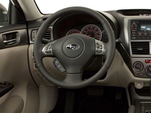 Used 2010 Subaru Impreza 2.5i Premium AWD/4WD image 9