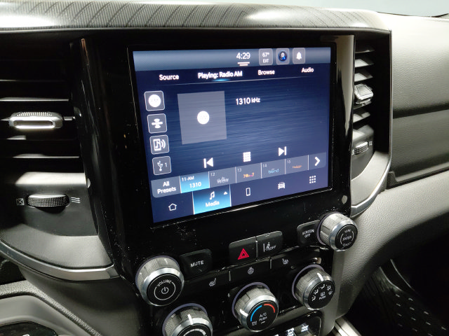 Used 2025 RAM 1500 Big Horn AWD/4WD image 35